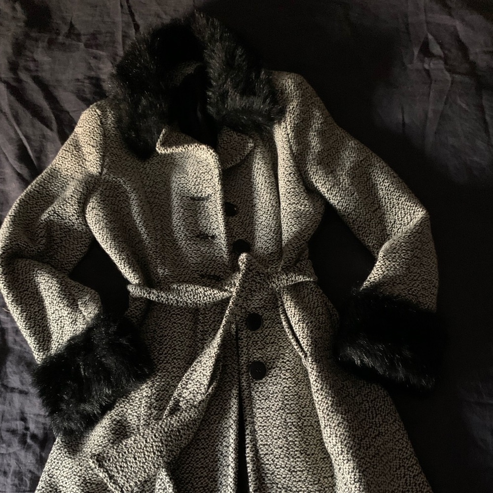 The Coat Daily Day, Fall or  Winter Long Coat Regular Fit.